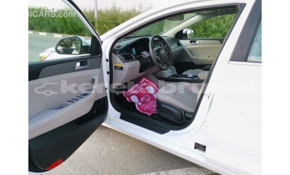 Buy Import Hyundai Sonata White Car in Import - Dubai in Belait Buy Import Hyundai Sonata White Car in Import - Dubai in Belait