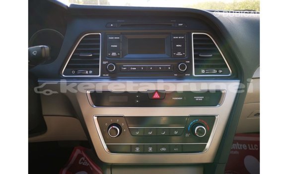 Buy Import Hyundai Sonata White Car in Import - Dubai in Belait Buy Import Hyundai Sonata White Car in Import - Dubai in Belait