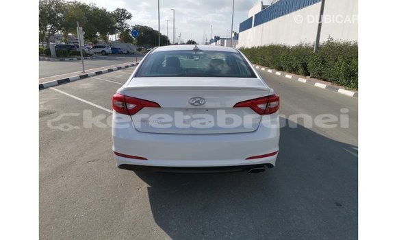 Buy Import Hyundai Sonata White Car in Import - Dubai in Belait Buy Import Hyundai Sonata White Car in Import - Dubai in Belait