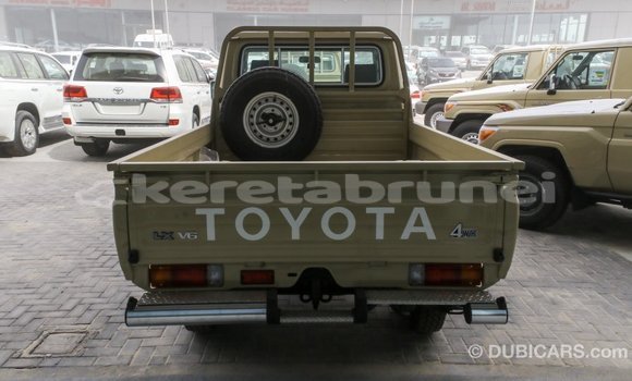 Buy Import Toyota Land Cruiser Beige Car in Import - Dubai in Belait Buy Import Toyota Land Cruiser Beige Car in Import - Dubai in Belait