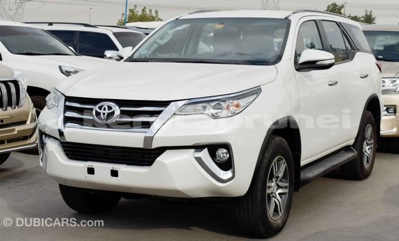 Buy Import Toyota Fortuner White Car in Import - Dubai in Belait Buy Import Toyota Fortuner White Car in Import - Dubai in Belait