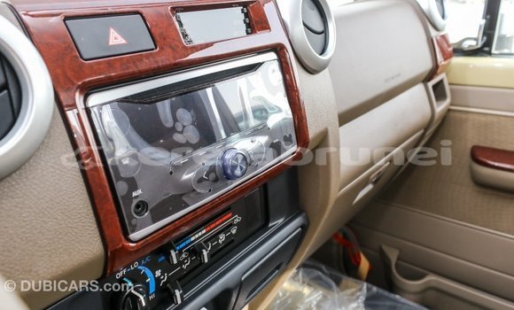 Buy Import Toyota Land Cruiser Beige Car in Import - Dubai in Belait Buy Import Toyota Land Cruiser Beige Car in Import - Dubai in Belait