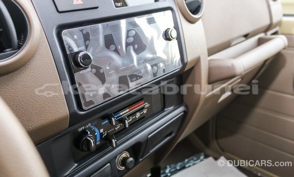 Buy Import Toyota Land Cruiser Beige Car in Import - Dubai in Belait Buy Import Toyota Land Cruiser Beige Car in Import - Dubai in Belait