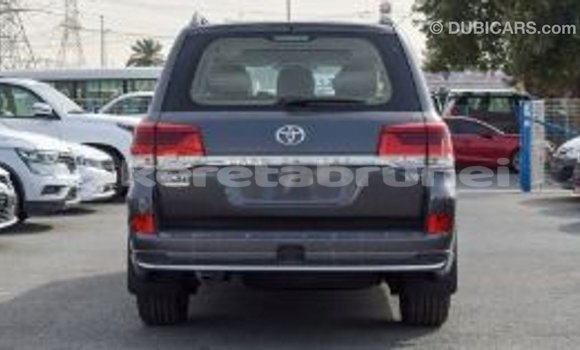 Buy Import Toyota Land Cruiser Other Car in Import - Dubai in Belait Buy Import Toyota Land Cruiser Other Car in Import - Dubai in Belait