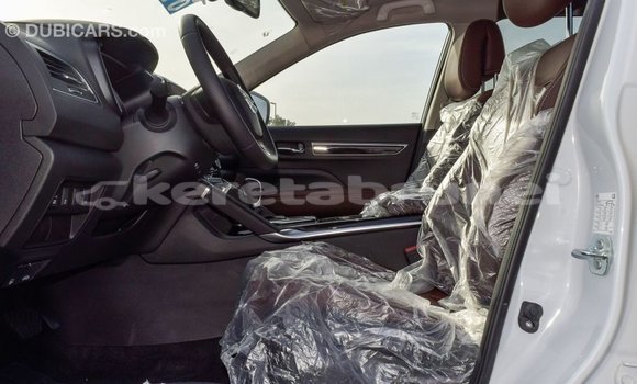 Buy Import Renault Koleos White Car in Import - Dubai in Belait Buy Import Renault Koleos White Car in Import - Dubai in Belait