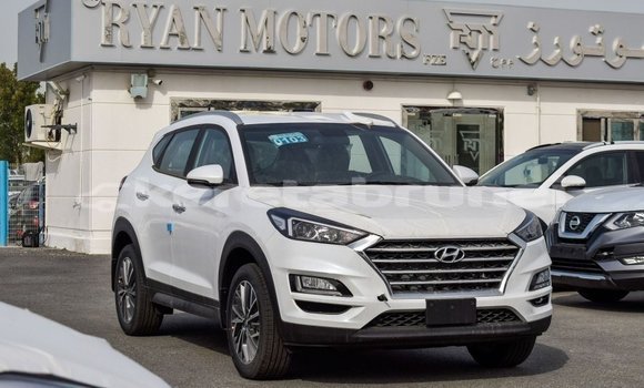 Buy Import Hyundai Tucson White Car in Import - Dubai in Belait Buy Import Hyundai Tucson White Car in Import - Dubai in Belait