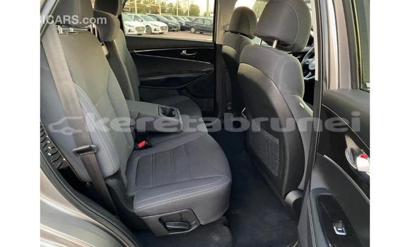 Buy Import Kia Sorento Other Car in Import - Dubai in Belait Buy Import Kia Sorento Other Car in Import - Dubai in Belait