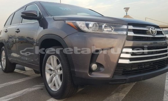 Buy Import Toyota Highlander Other Car in Import - Dubai in Belait Buy Import Toyota Highlander Other Car in Import - Dubai in Belait