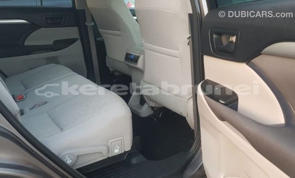 Buy Import Toyota Highlander Other Car in Import - Dubai in Belait Buy Import Toyota Highlander Other Car in Import - Dubai in Belait
