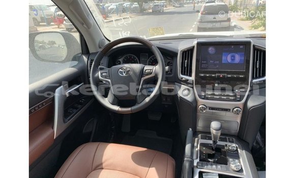 Buy Import Toyota Land Cruiser Black Car in Import - Dubai in Belait Buy Import Toyota Land Cruiser Black Car in Import - Dubai in Belait