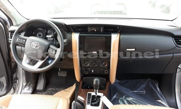 Buy Import Toyota Fortuner Black Car in Import - Dubai in Belait Buy Import Toyota Fortuner Black Car in Import - Dubai in Belait