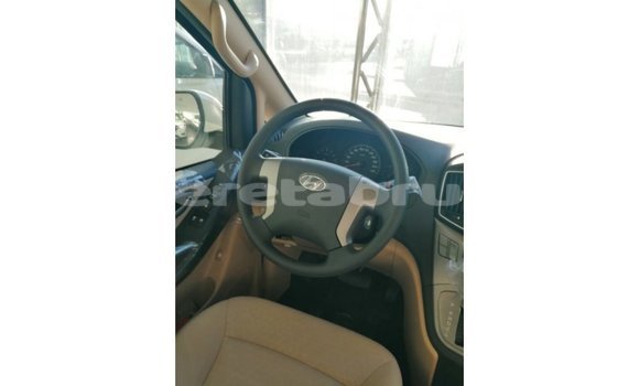 Buy Import Hyundai Accent White Car in Import - Dubai in Belait Buy Import Hyundai Accent White Car in Import - Dubai in Belait