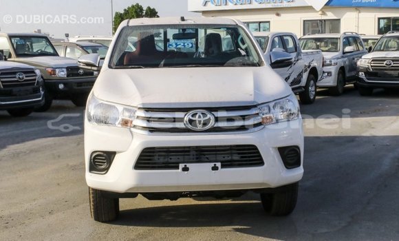 Buy Import Toyota Hilux White Car in Import - Dubai in Belait Buy Import Toyota Hilux White Car in Import - Dubai in Belait