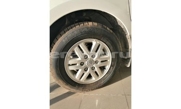 Buy Import Hyundai Accent White Car in Import - Dubai in Belait Buy Import Hyundai Accent White Car in Import - Dubai in Belait