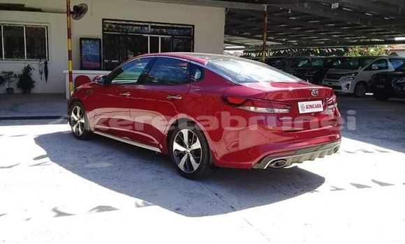 Buy Used Kia Optima Red Car in Bandar Seri Begawan in Brunei-Muara Buy Used Kia Optima Red Car in Bandar Seri Begawan in Brunei-Muara