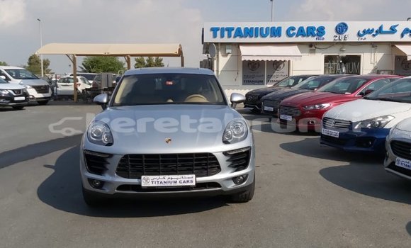 Buy Import Porsche Macan Other Car in Import - Dubai in Belait