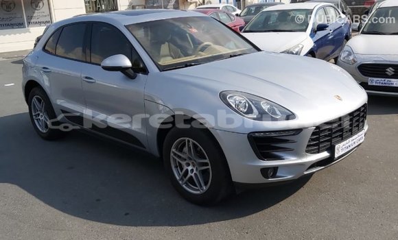 Buy Import Porsche Macan Other Car in Import - Dubai in Belait Buy Import Porsche Macan Other Car in Import - Dubai in Belait