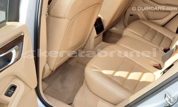 Buy Import Porsche Macan Other Car in Import - Dubai in Belait Buy Import Porsche Macan Other Car in Import - Dubai in Belait