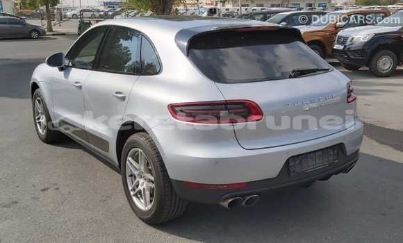 Buy Import Porsche Macan Other Car in Import - Dubai in Belait Buy Import Porsche Macan Other Car in Import - Dubai in Belait