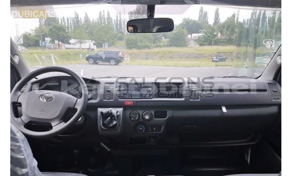 Buy Import Toyota Hiace White Car in Import - Dubai in Belait Buy Import Toyota Hiace White Car in Import - Dubai in Belait