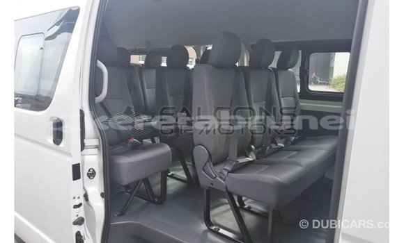 Buy Import Toyota Hiace White Car in Import - Dubai in Belait Buy Import Toyota Hiace White Car in Import - Dubai in Belait