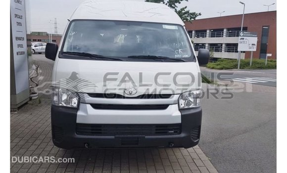 Buy Import Toyota Hiace White Car in Import - Dubai in Belait Buy Import Toyota Hiace White Car in Import - Dubai in Belait