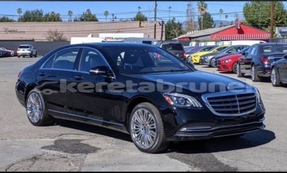 Buy Import Mercedes-Benz 190 Black Car in Import - Dubai in Belait Buy Import Mercedes-Benz 190 Black Car in Import - Dubai in Belait