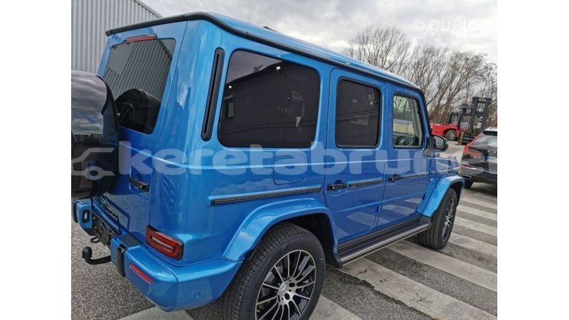 Big with watermark mercedes benz 190 belait import dubai 3301