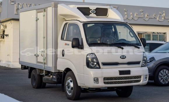 Buy Import Kia K3 White Car in Import - Dubai in Belait Buy Import Kia K3 White Car in Import - Dubai in Belait