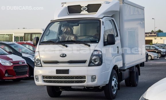 Buy Import Kia K3 White Car in Import - Dubai in Belait Buy Import Kia K3 White Car in Import - Dubai in Belait