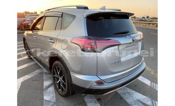 Buy Import Toyota HiAce Other Truck in Import - Dubai in Belait Buy Import Toyota HiAce Other Truck in Import - Dubai in Belait