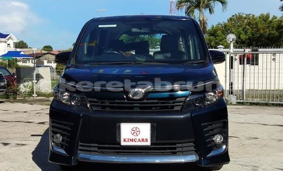 Buy Used Toyota Voxy Black Car in Bandar Seri Begawan in Brunei-Muara