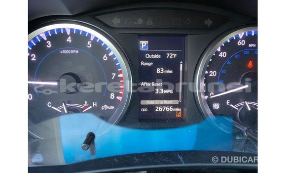 Buy Import Toyota Highlander White Car in Import - Dubai in Belait Buy Import Toyota Highlander White Car in Import - Dubai in Belait