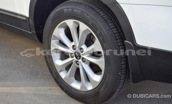 Buy Import Kia Sorento White Car in Import - Dubai in Belait Buy Import Kia Sorento White Car in Import - Dubai in Belait