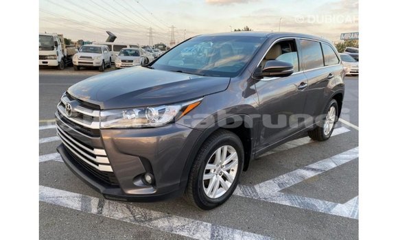 Buy Import Toyota Highlander Other Car in Import - Dubai in Belait Buy Import Toyota Highlander Other Car in Import - Dubai in Belait