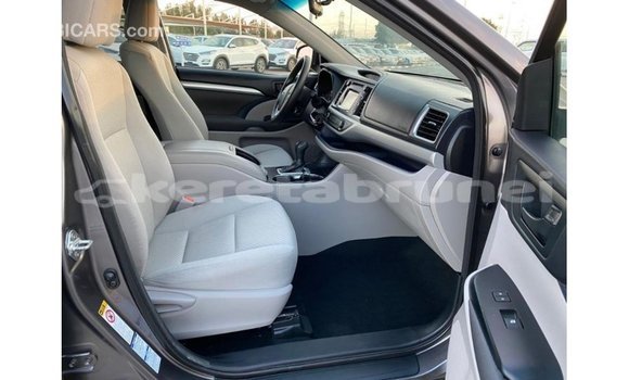 Buy Import Toyota Highlander Other Car in Import - Dubai in Belait Buy Import Toyota Highlander Other Car in Import - Dubai in Belait