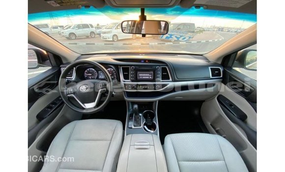 Buy Import Toyota Highlander Other Car in Import - Dubai in Belait Buy Import Toyota Highlander Other Car in Import - Dubai in Belait