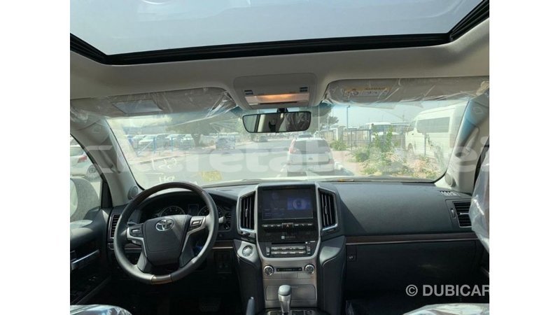 Big with watermark toyota land cruiser belait import dubai 3326