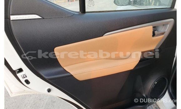 Buy Import Toyota Fortuner White Car in Import - Dubai in Belait Buy Import Toyota Fortuner White Car in Import - Dubai in Belait