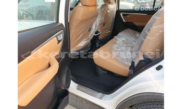 Buy Import Toyota Fortuner White Car in Import - Dubai in Belait Buy Import Toyota Fortuner White Car in Import - Dubai in Belait