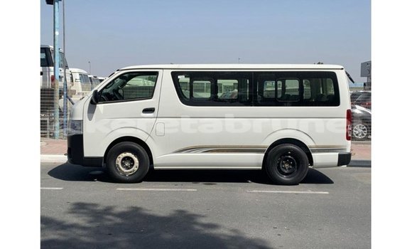 Buy Import Toyota Hiace White Car in Import - Dubai in Belait Buy Import Toyota Hiace White Car in Import - Dubai in Belait