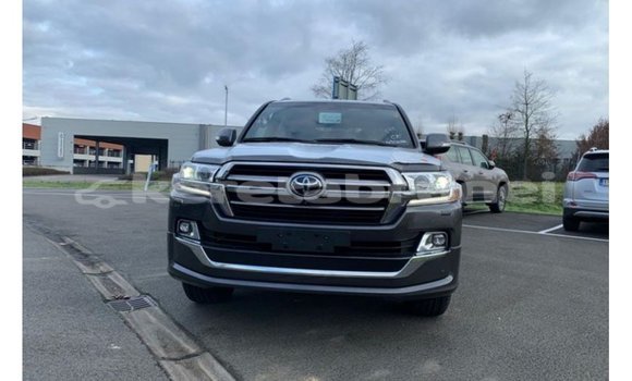 Buy Import Toyota Land Cruiser Black Car in Import - Dubai in Belait Buy Import Toyota Land Cruiser Black Car in Import - Dubai in Belait
