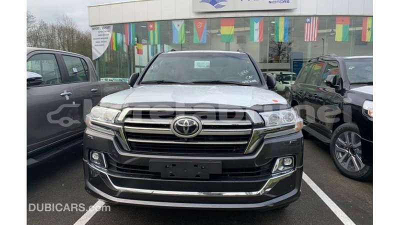 Big with watermark toyota land cruiser belait import dubai 3335
