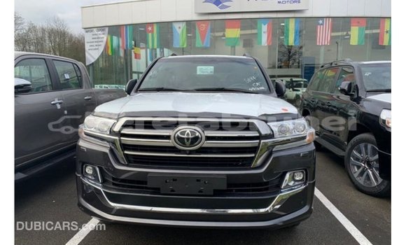 Buy Import Toyota Land Cruiser Black Car in Import - Dubai in Belait Buy Import Toyota Land Cruiser Black Car in Import - Dubai in Belait