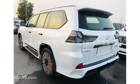 Buy Import Lexus LX White Car in Import - Dubai in Belait Buy Import Lexus LX White Car in Import - Dubai in Belait