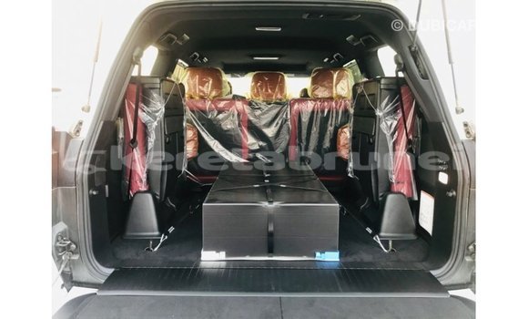 Buy Import Lexus LX White Car in Import - Dubai in Belait Buy Import Lexus LX White Car in Import - Dubai in Belait