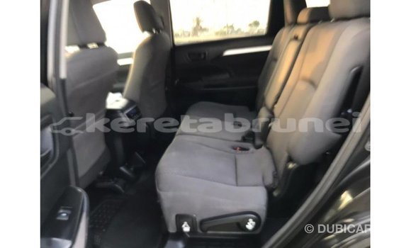 Buy Import Toyota Highlander Black Car in Import - Dubai in Belait Buy Import Toyota Highlander Black Car in Import - Dubai in Belait