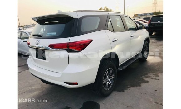 Buy Import Toyota Fortuner White Car in Import - Dubai in Belait Buy Import Toyota Fortuner White Car in Import - Dubai in Belait