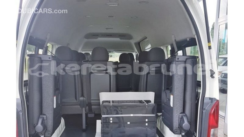 Big with watermark toyota hiace belait import dubai 3349