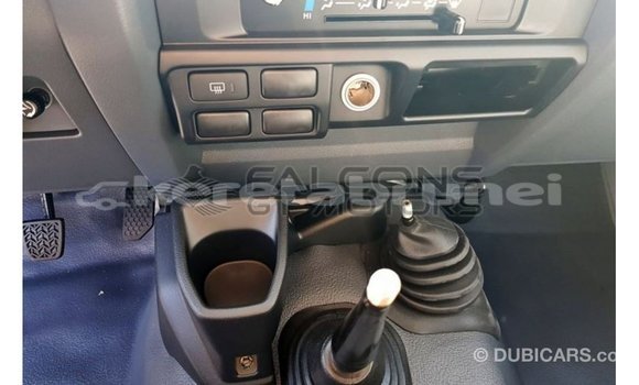 Buy Import Toyota Land Cruiser White Car in Import - Dubai in Belait Buy Import Toyota Land Cruiser White Car in Import - Dubai in Belait
